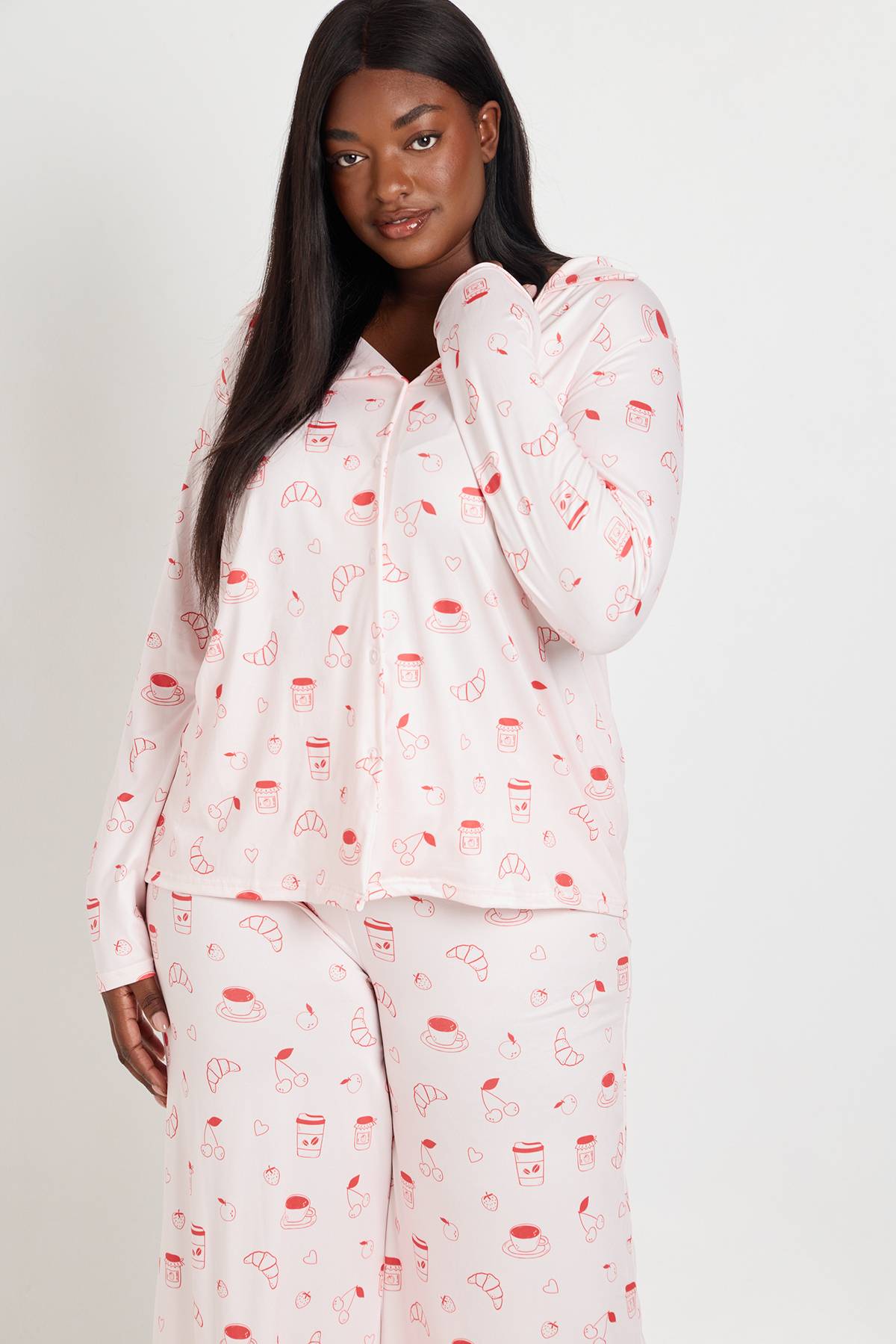 boohoo Ensemble De Pyjama Grande Taille À Manches Longues Et Pantalon Motif Croissant Et Confiture