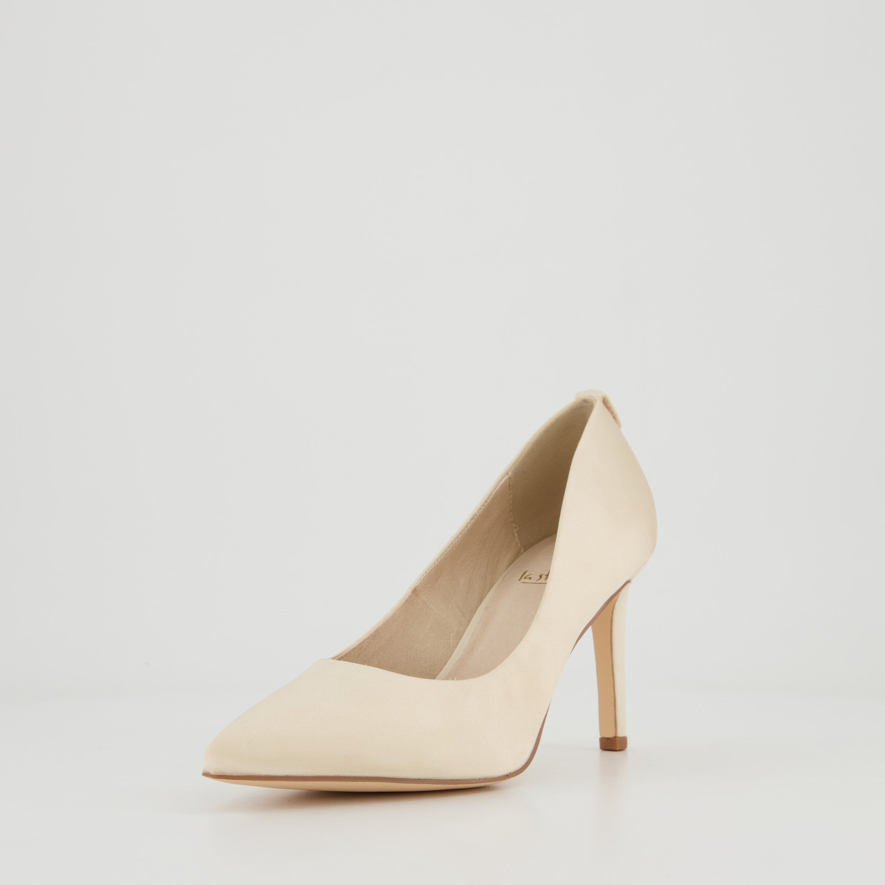La Strada Pumps