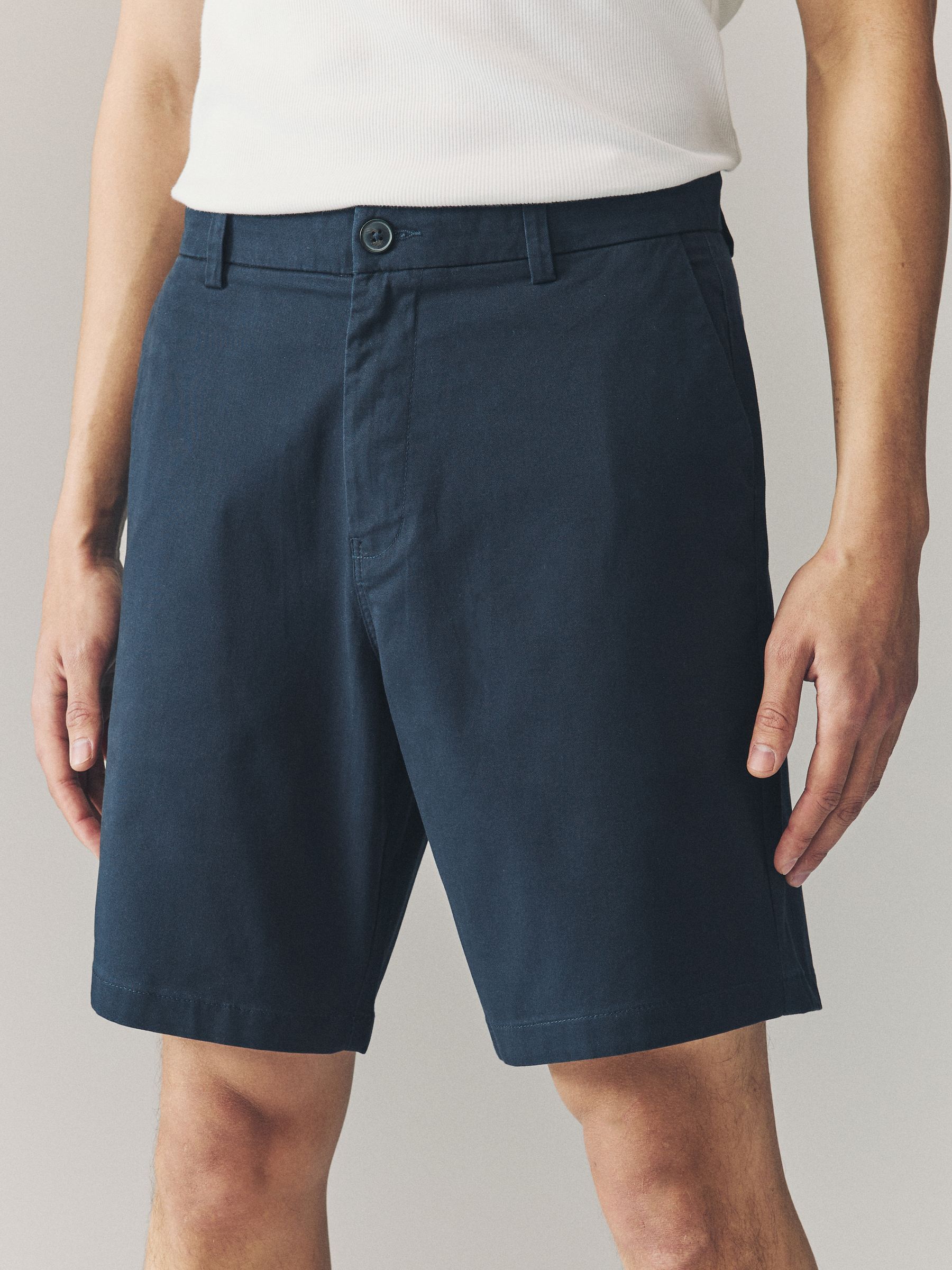 Multi - Ruimvallende pasvorm. - Set van 4 chinoshorts met stretch