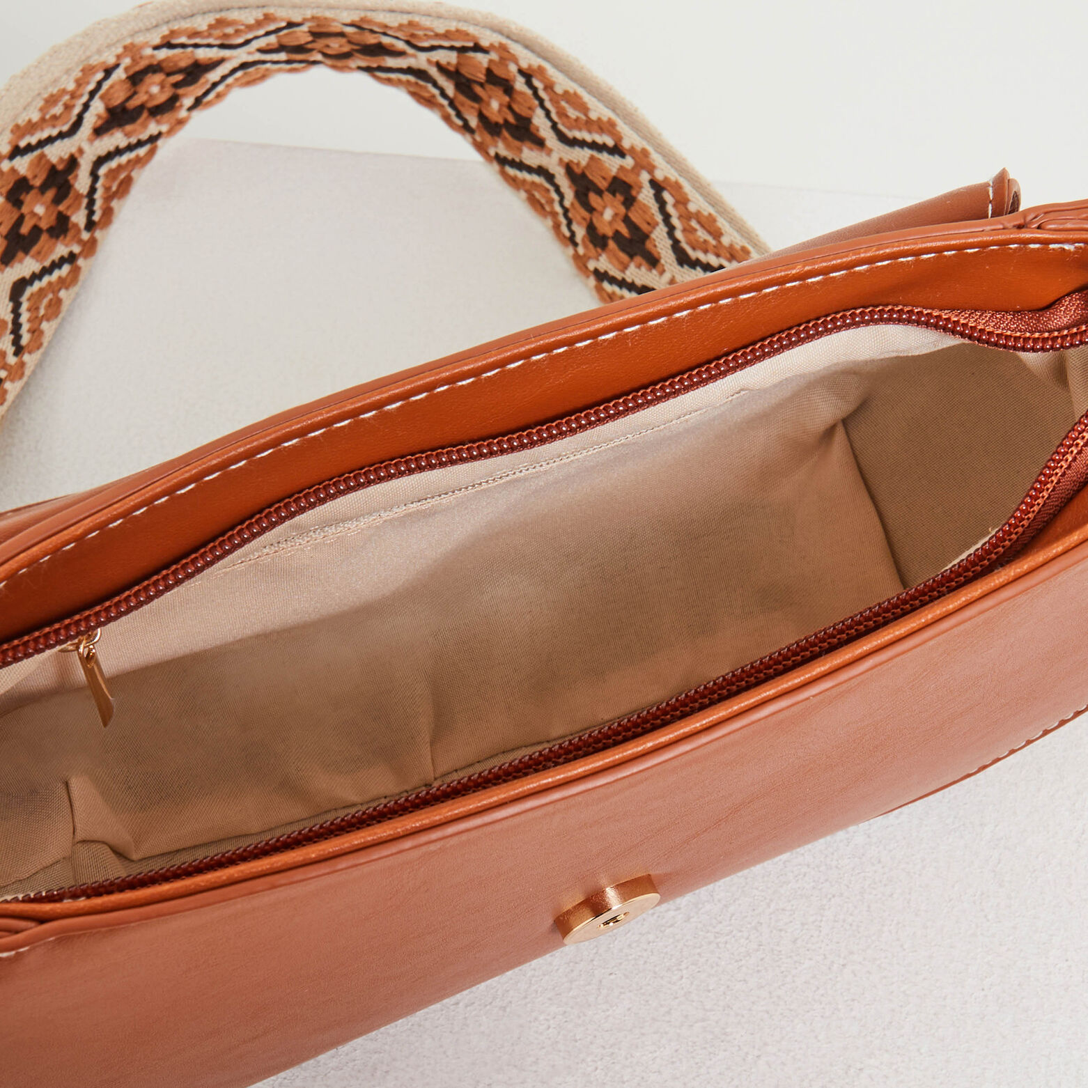 Sac demi-lune femme
