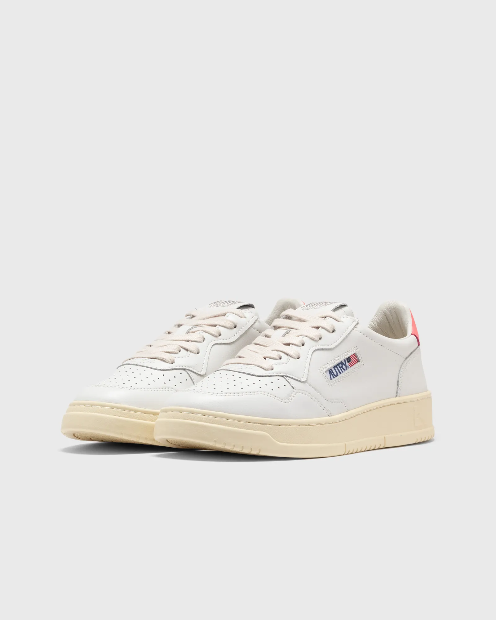 Autry Action Shoes WMNS MEDALIST LOW