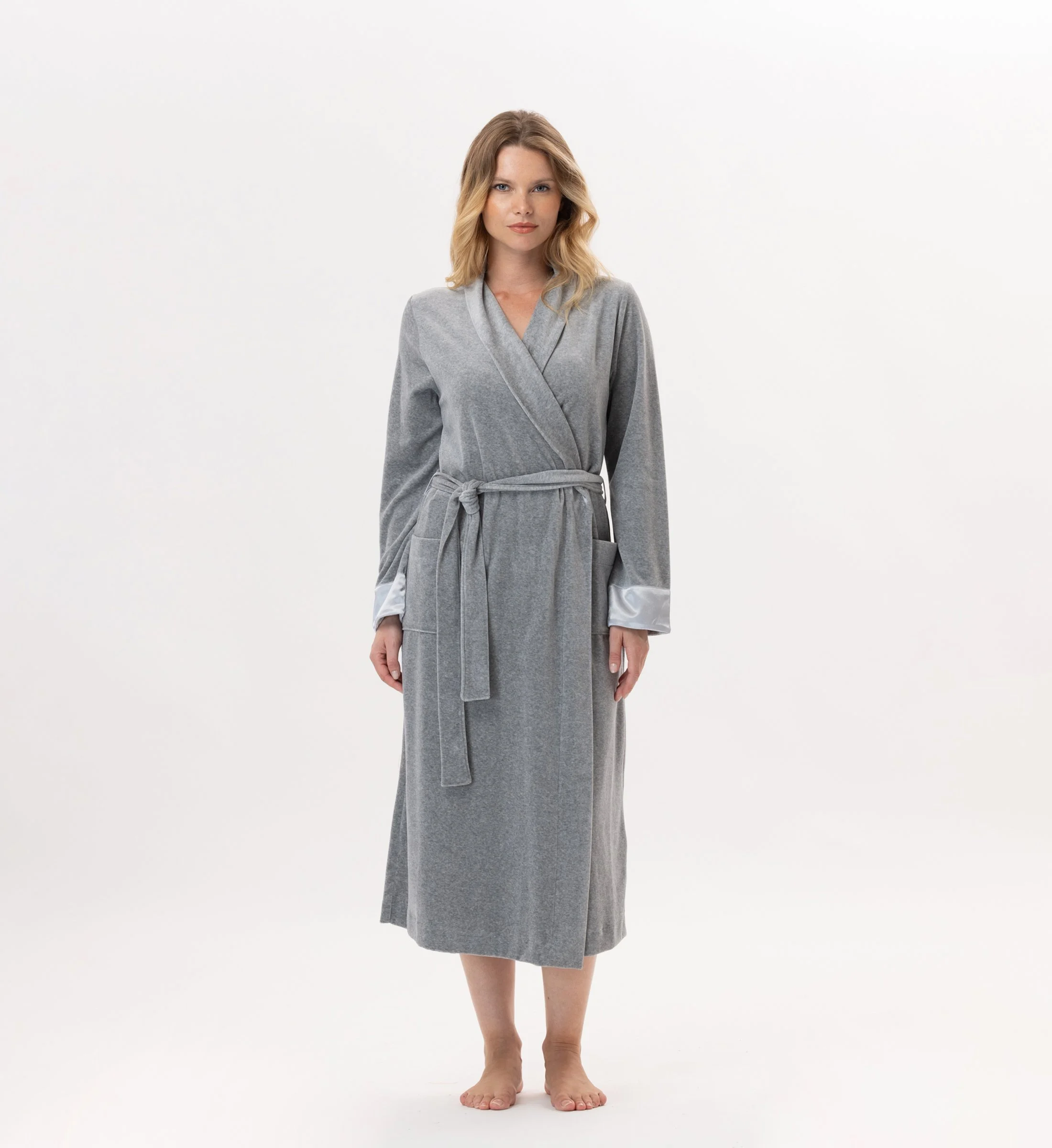 ESSENTIEL 867 - Peignoir en velours | Gris