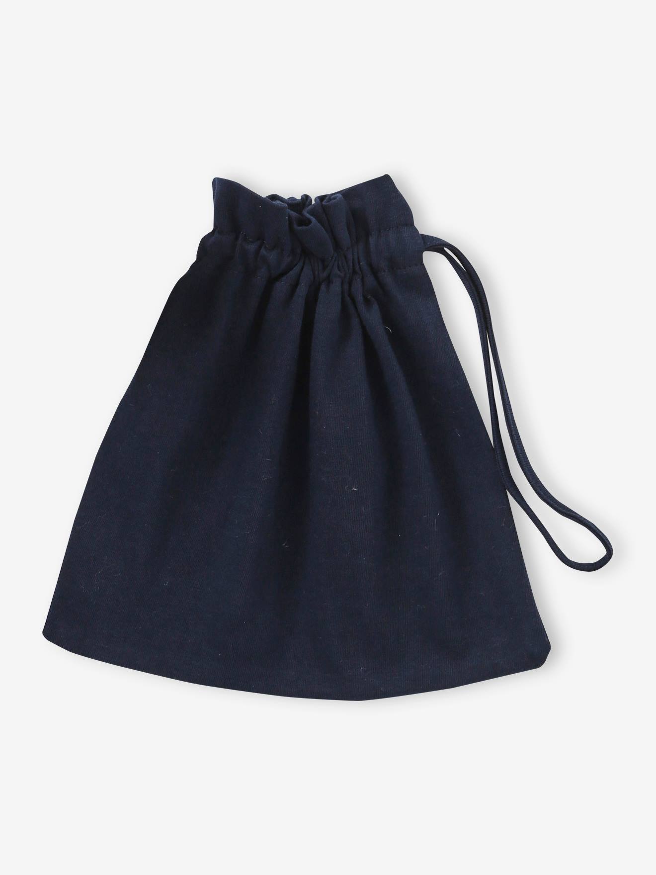 Conjunto para recém-nascido com gorro, luvas e sapatinhos, acompanhado de bolsa azul-marinho combinando.