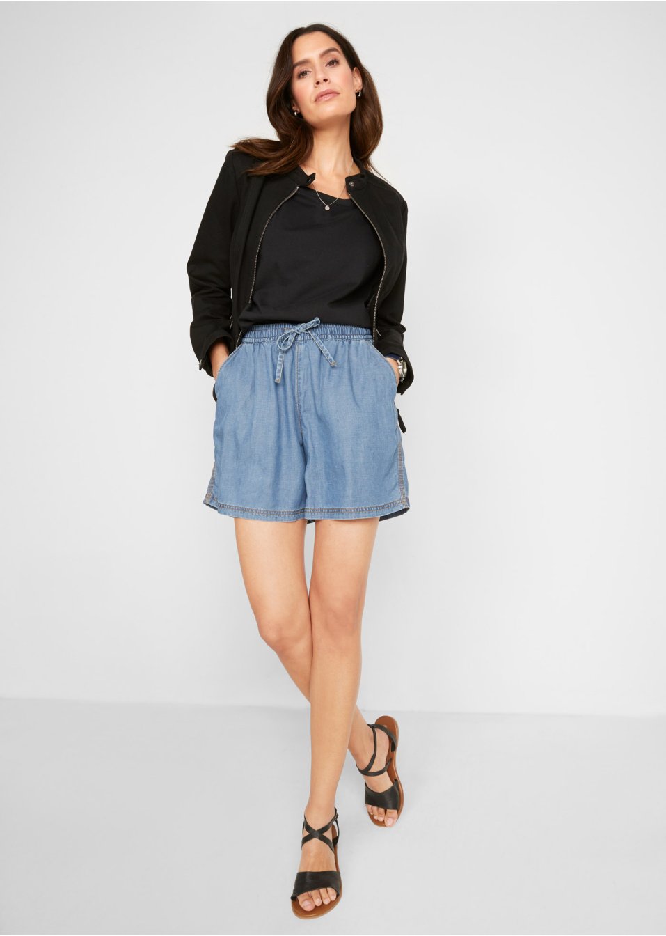 Short en denim léger avec taille confortable, extra large