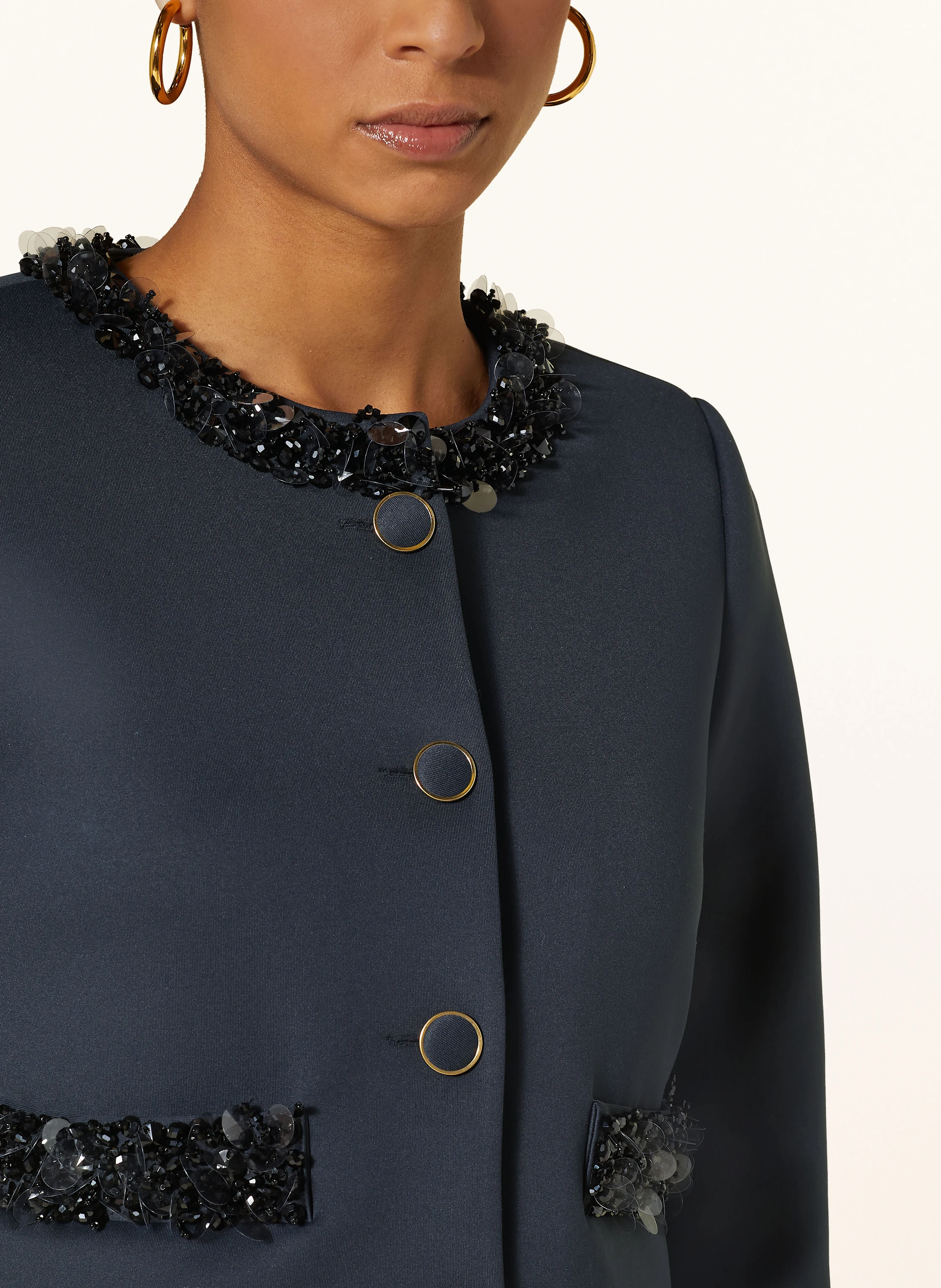 Rich & Royal Kastenjacke mit Schmucksteinen