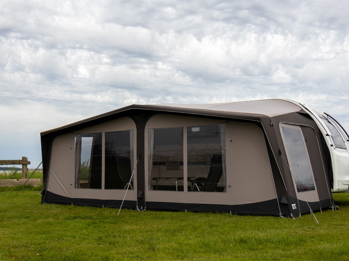 Telta Lounge Maat 12 (925 - 950 cm) opblaasbare caravanvoortent