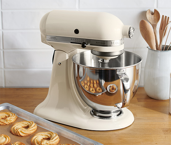 KitchenAid- Küchenmaschine »Artisan 5KSM125EAC«, creme