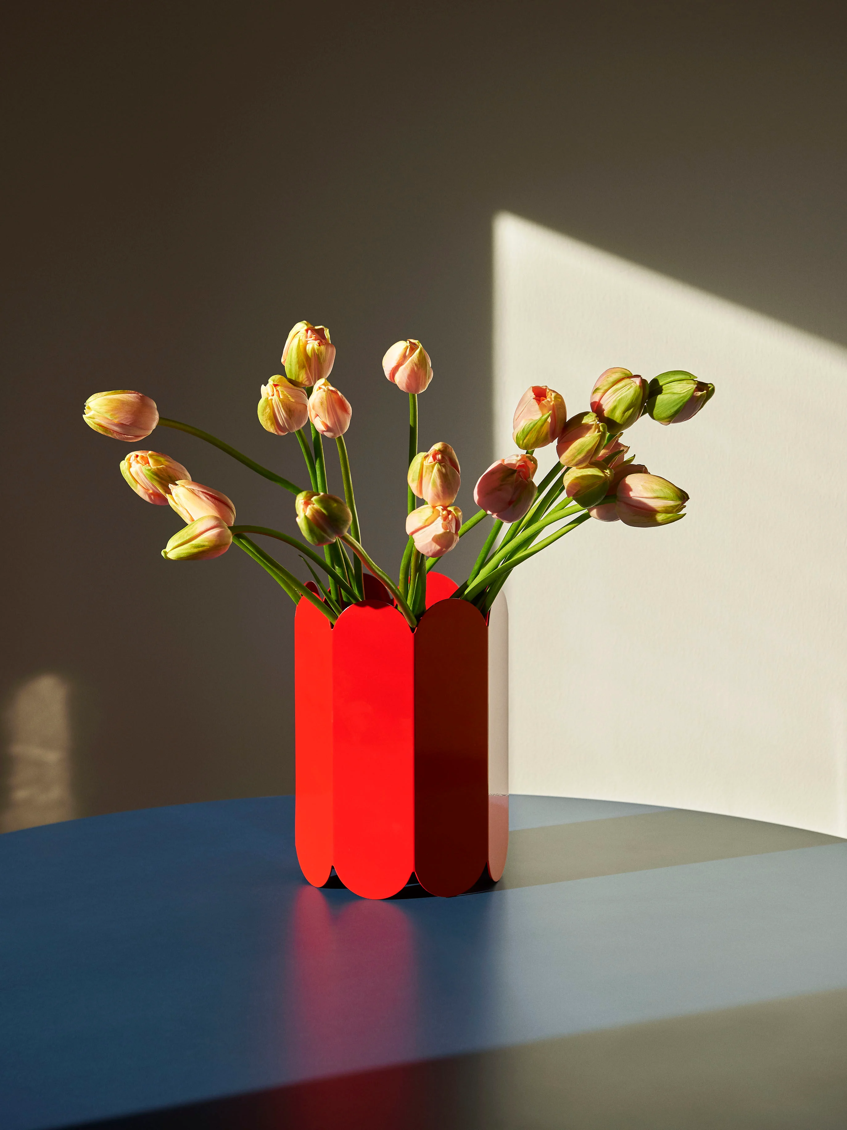 ARCS - Vase métal | Rouge