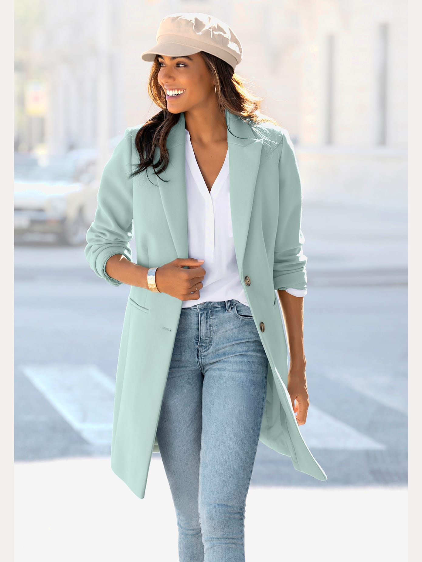 Manteau long, grand col à revers