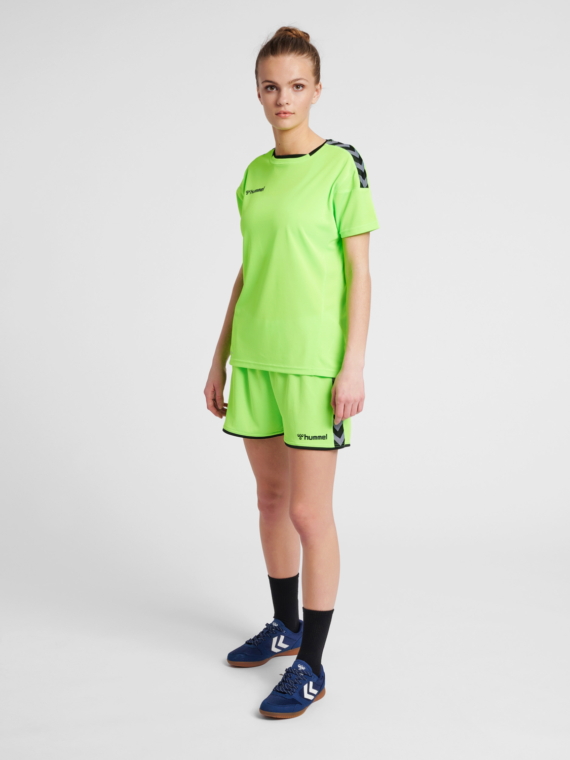 hmlAUTHENTIC POLY JERSEY WOMAN S/S