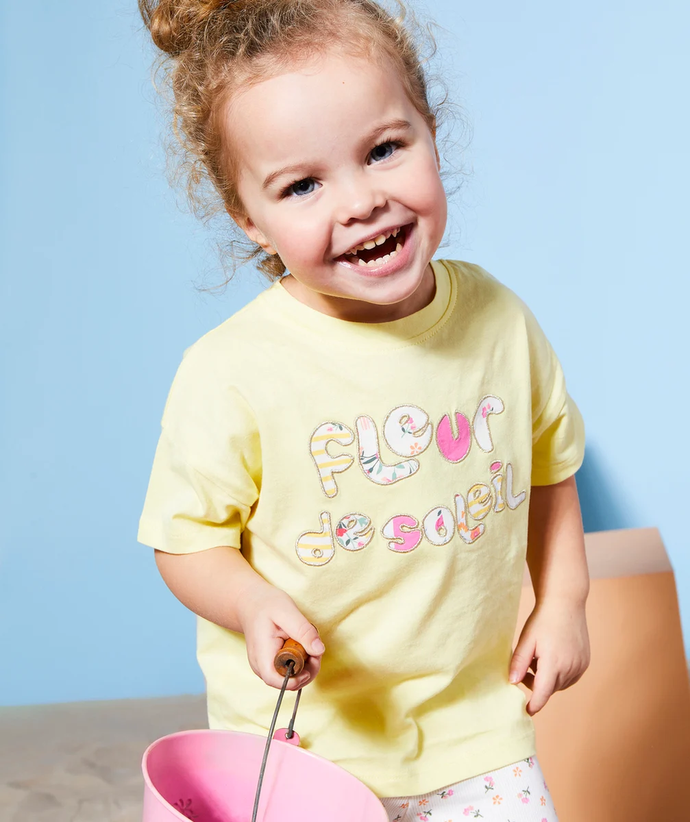 t-shirt manches courtes bébé fille en coton bio jaune thème fleur
