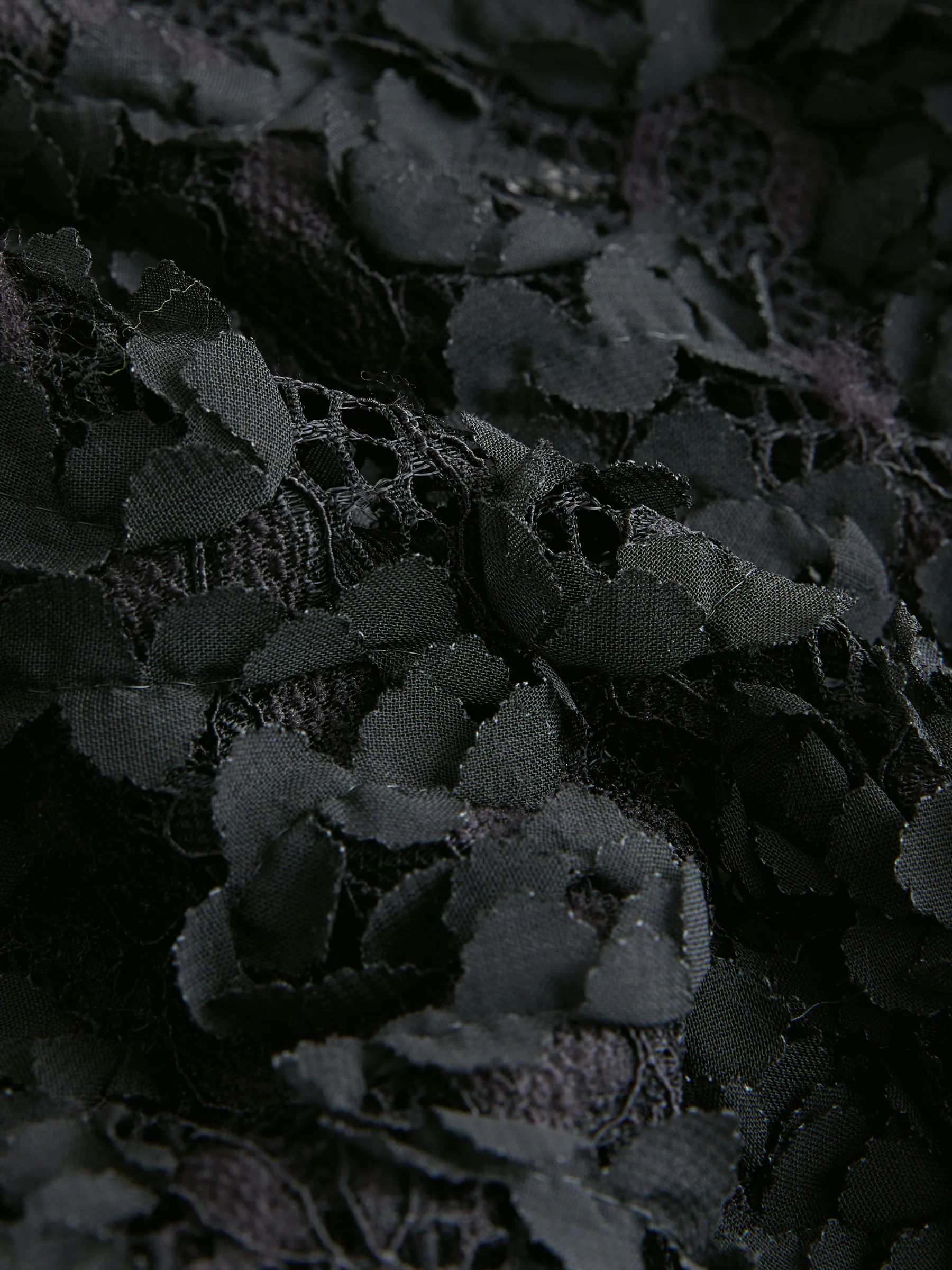 Zwart - 3D Floral Long Sleeve Crew Neck Top