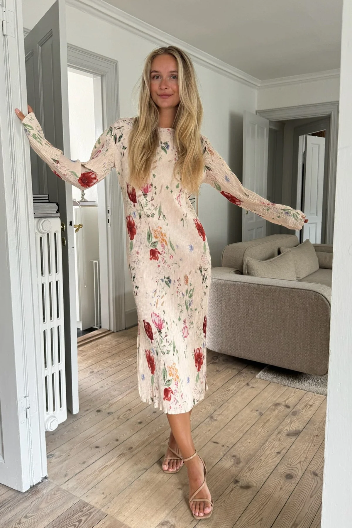 BYIC Odaic Dress beigefp beige flower print