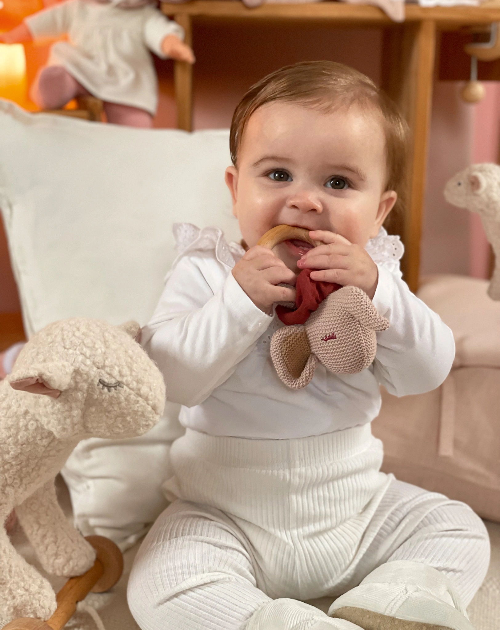 Rassel ELEFANT ROSALIE mit Holzring