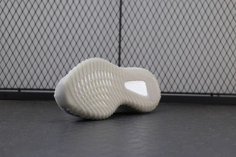 Yeezy Boost 350 V2 Tail Light