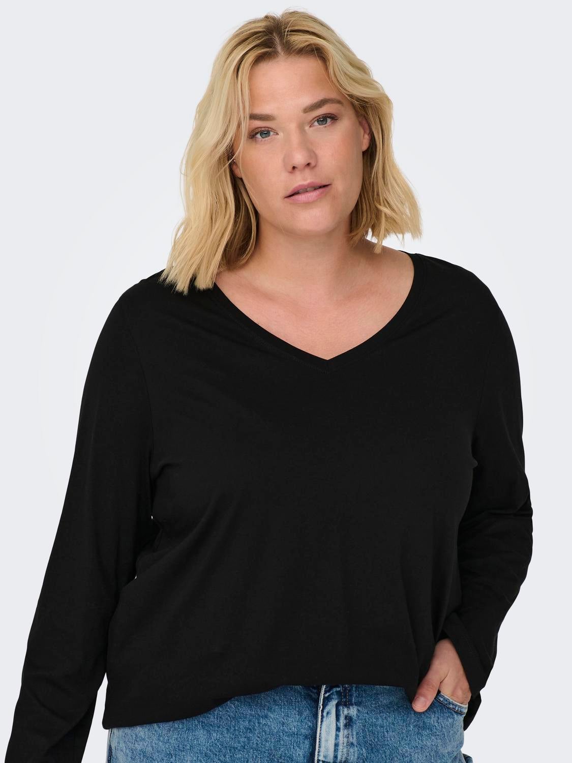 CARBONNIE Top Black