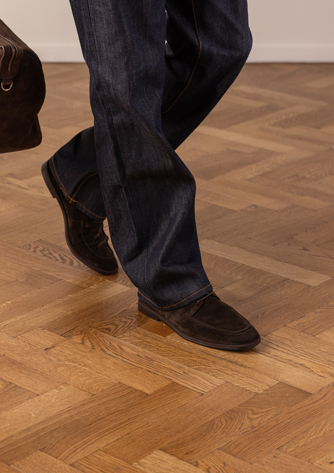 Donkerbruine suède veterschoenen