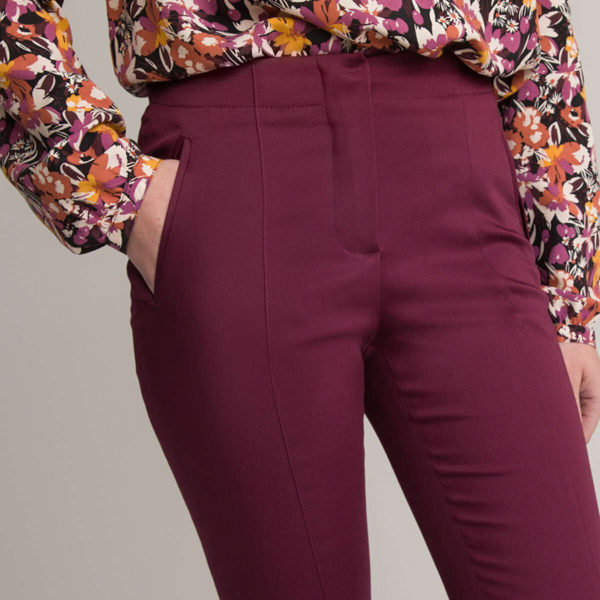 ANNE WEYBURN<br>Calças retas com conforto elástico