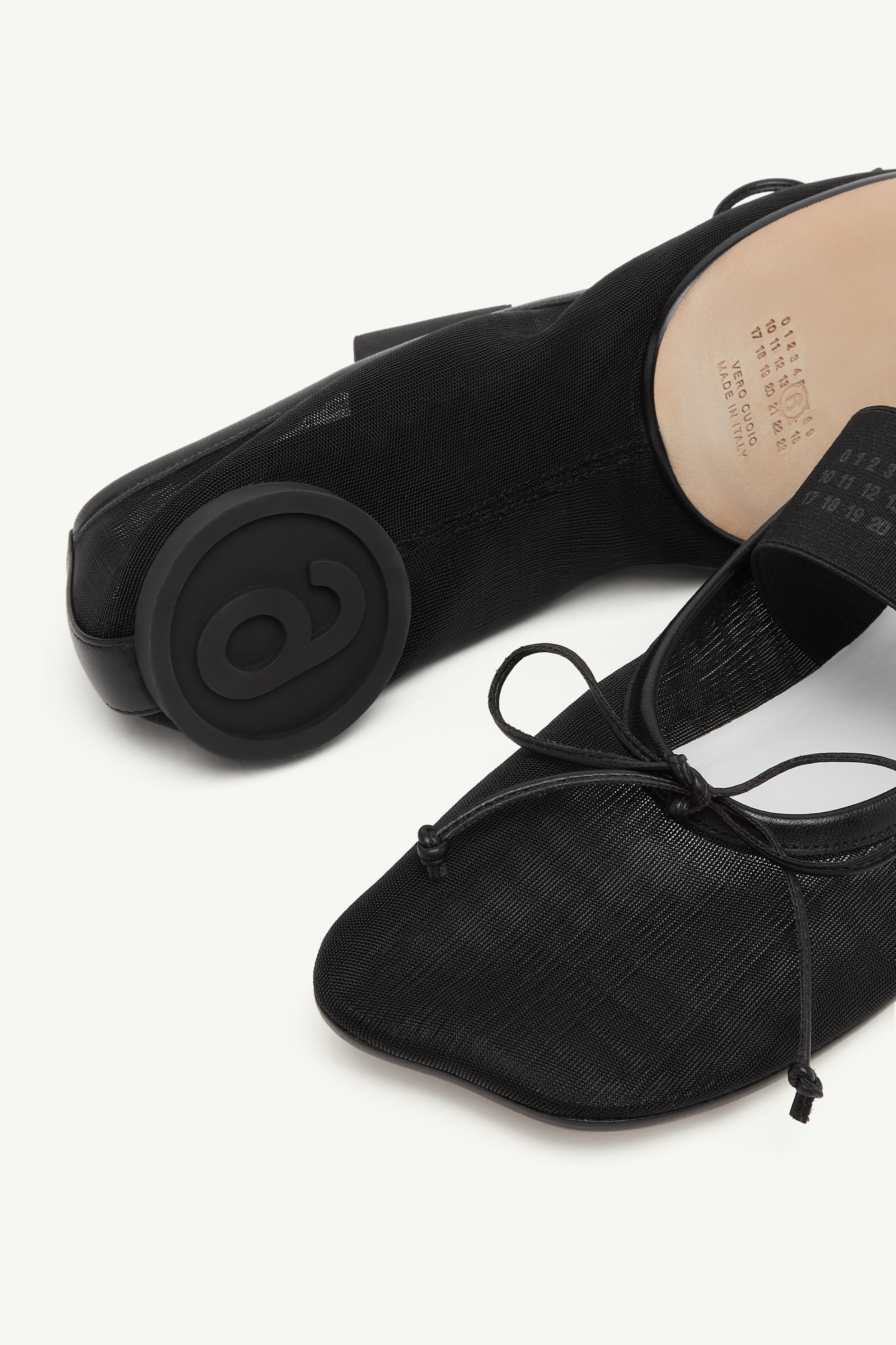 Ballerines Anatomic Numeric pour femme | MM6 Noir