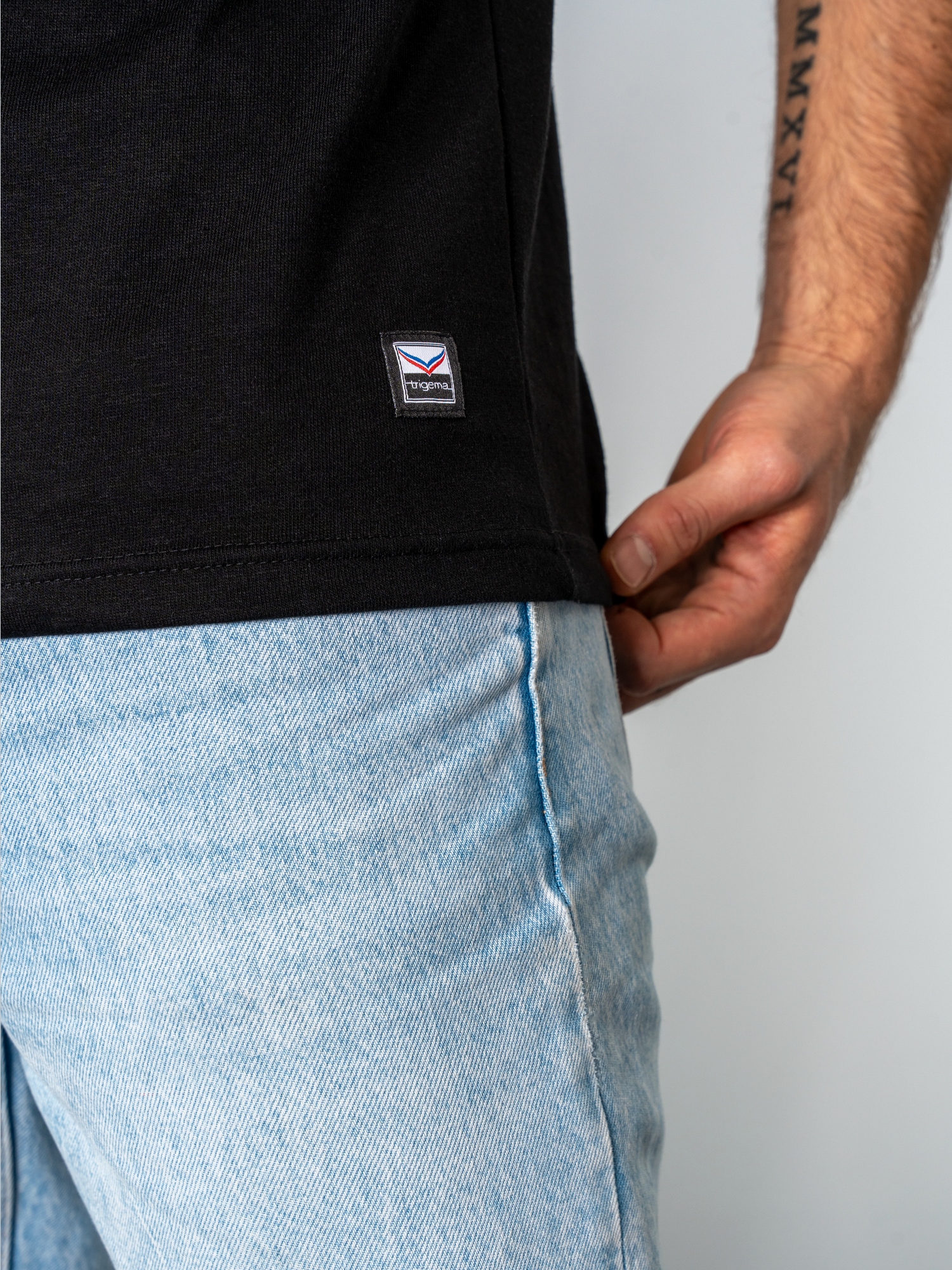 Heavy T-Shirt aus 100% recycelter Baumwolle Schwarz
