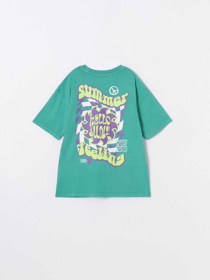 Camiseta com estampa maxi nas costas - Verde Médio