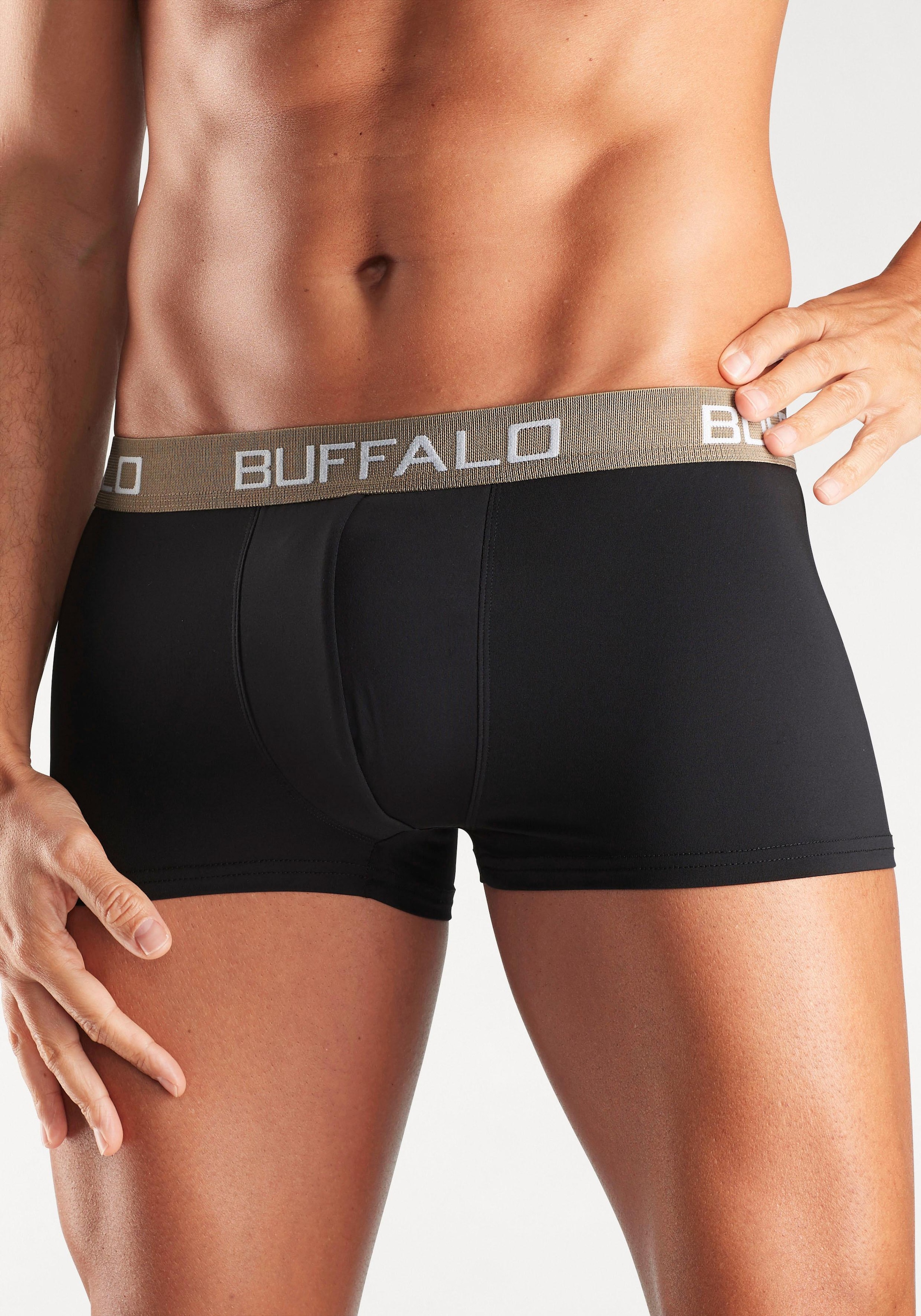 Buffalo Hipster, 4 Stk. knapp sitzende Boxershorts mit Kontrastbund aus Baumwollmischung