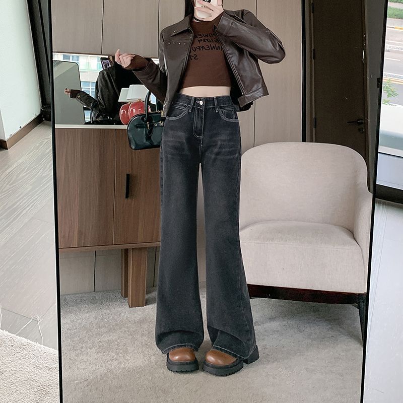 Kloitrinm - High Rise Washed Flared Jeans