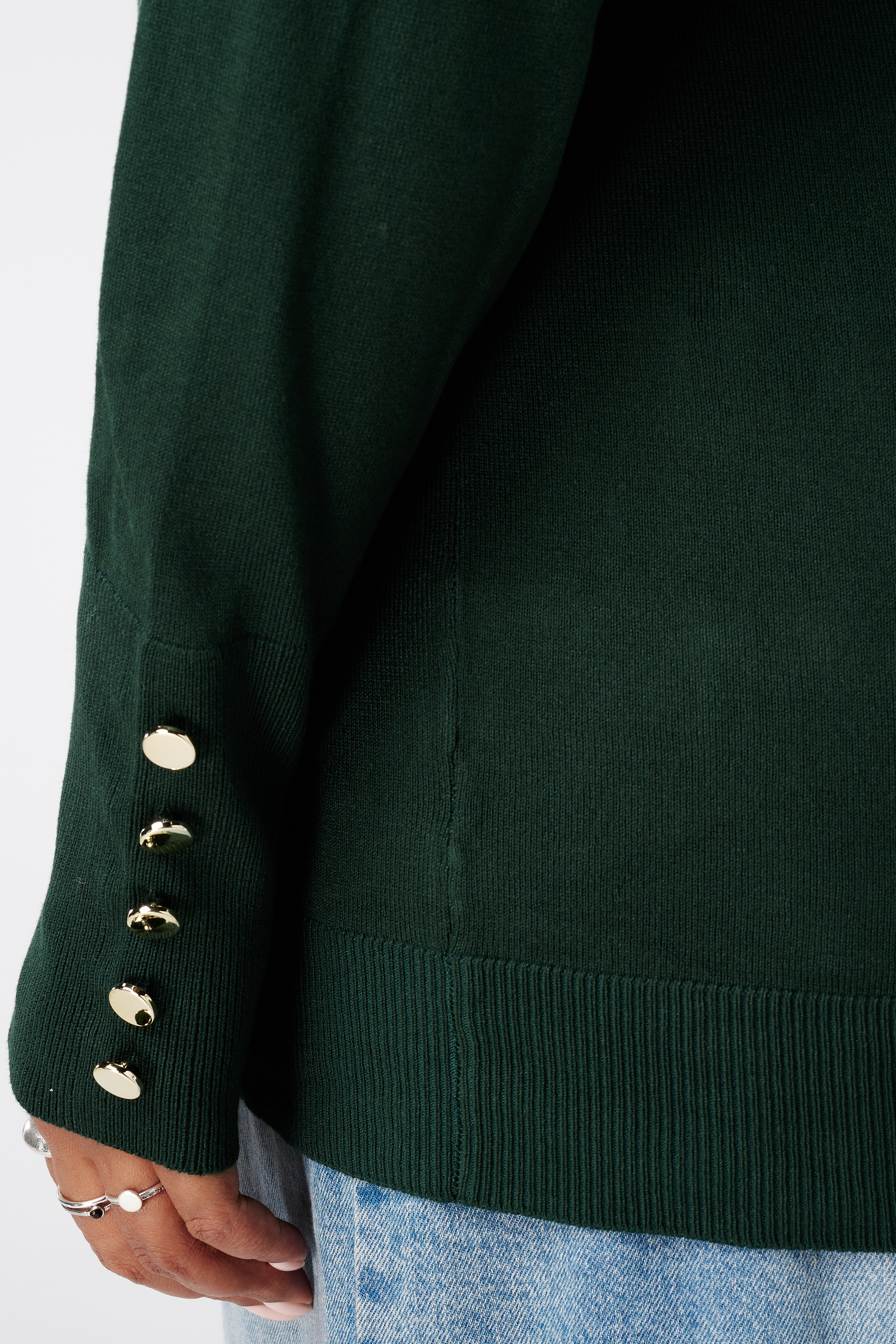Trui met turtle neck en sierknopen Donker groen