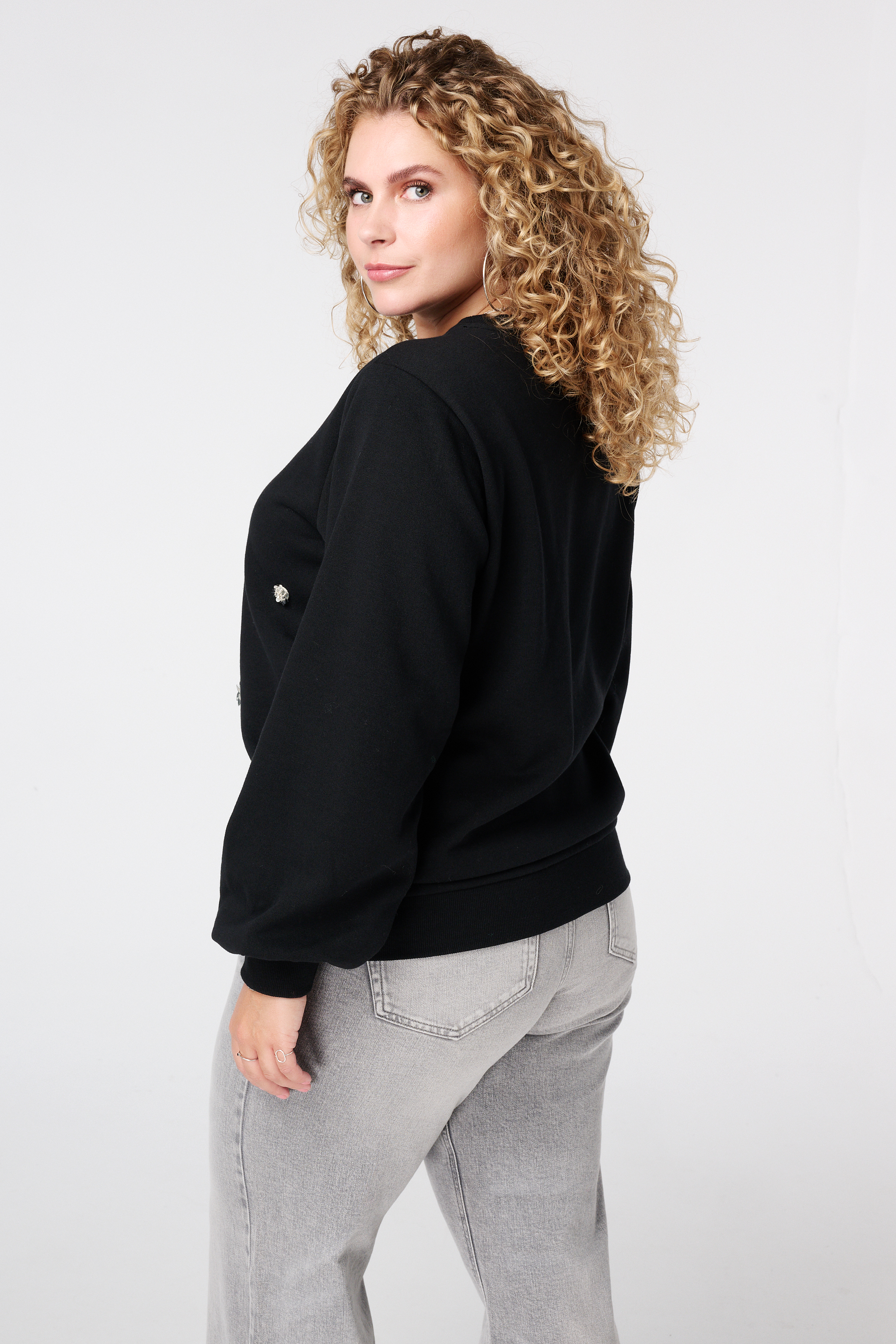 Sweater met 3D bloemen Zwart