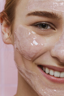 Nivea Glow Rijst Scrub Droge Huid 75ML