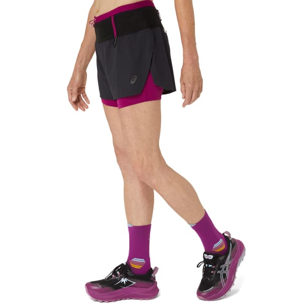 Short running ASICS FUJITRAIL 2-N-1 SHORT W PERFORMANCE BLACK/BLACKBERRY
