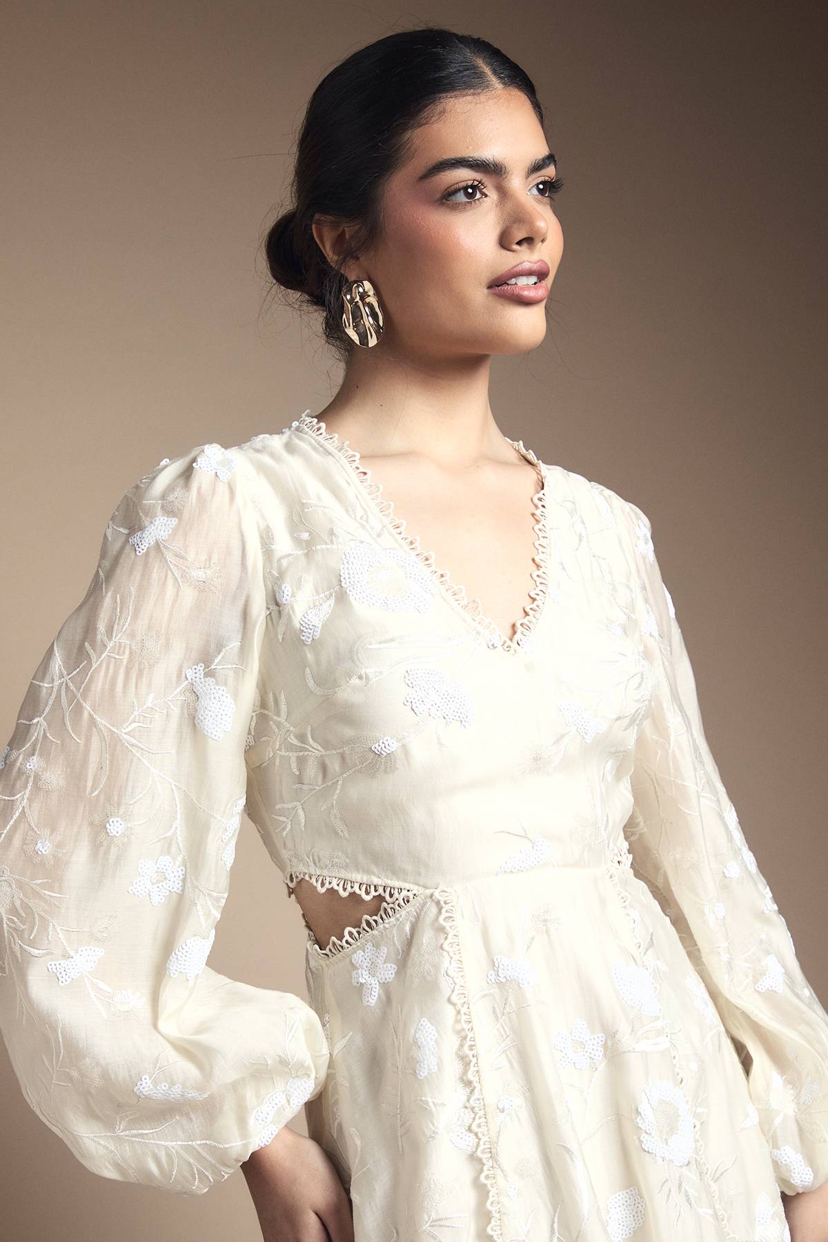 Oasis Robe Midaxi en Mousseline à Sequins et Motifs Floraux