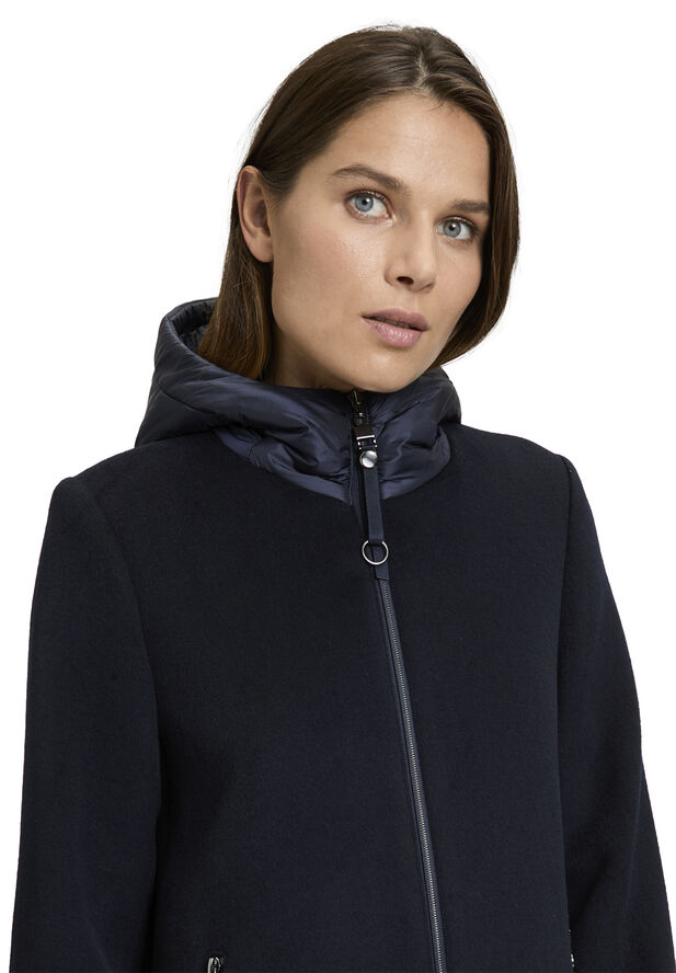 Betty Barclay Mantel Wolle Blå