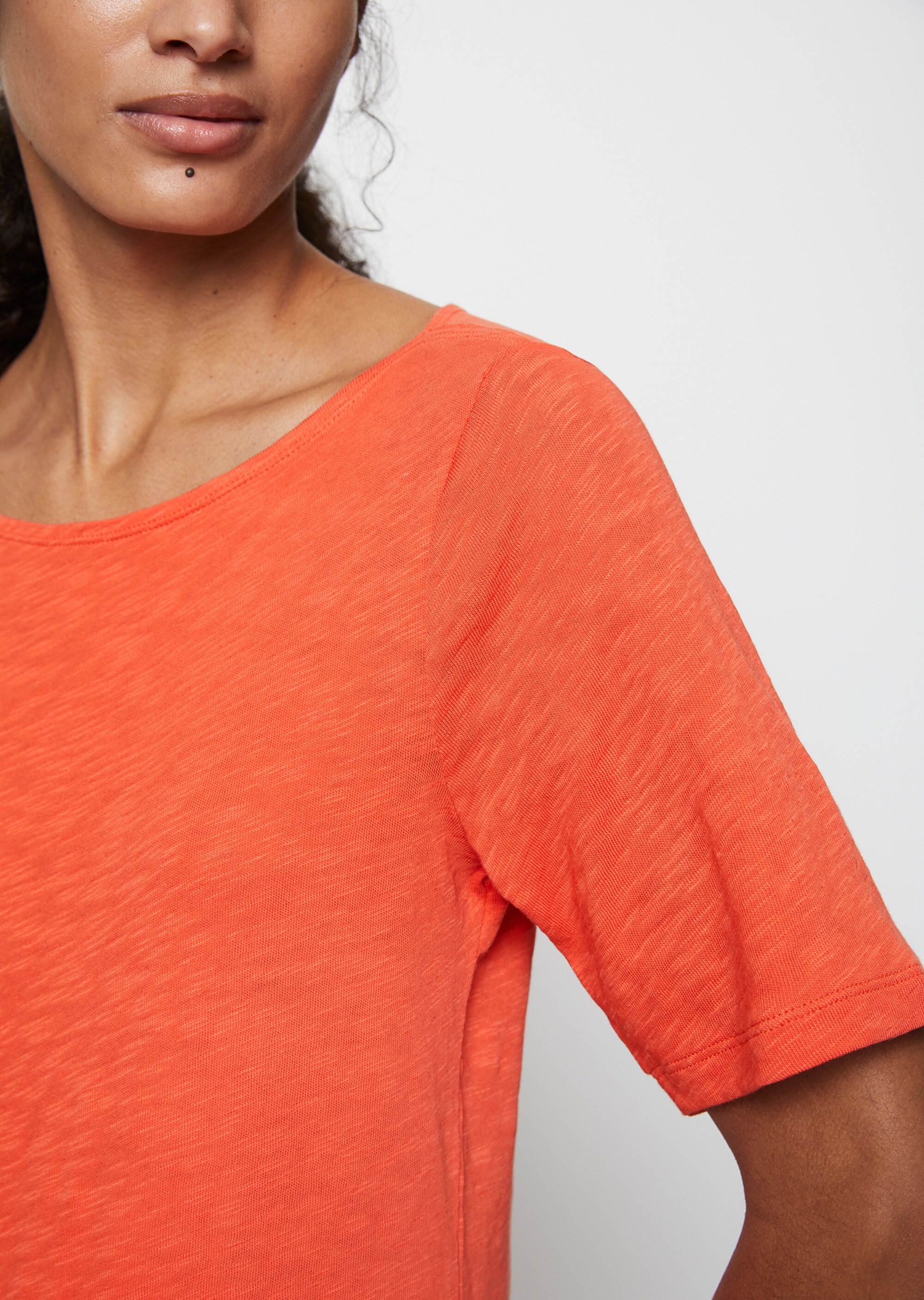 U-Boot-T-Shirt regularaus softem Slub-Jersey