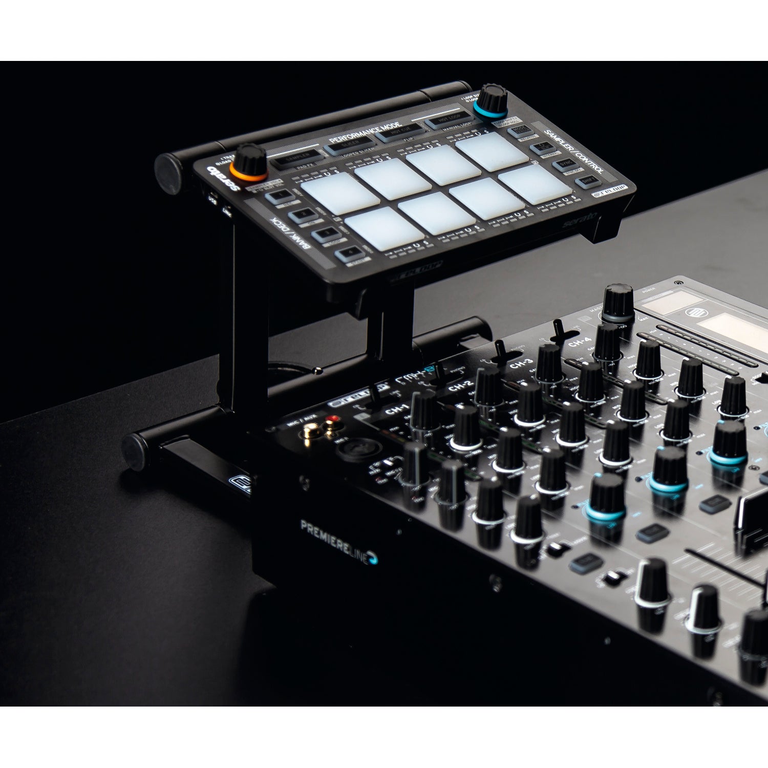 Reloop Neon Combo Deal 1 DJ set