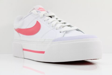 Nike Sneaker