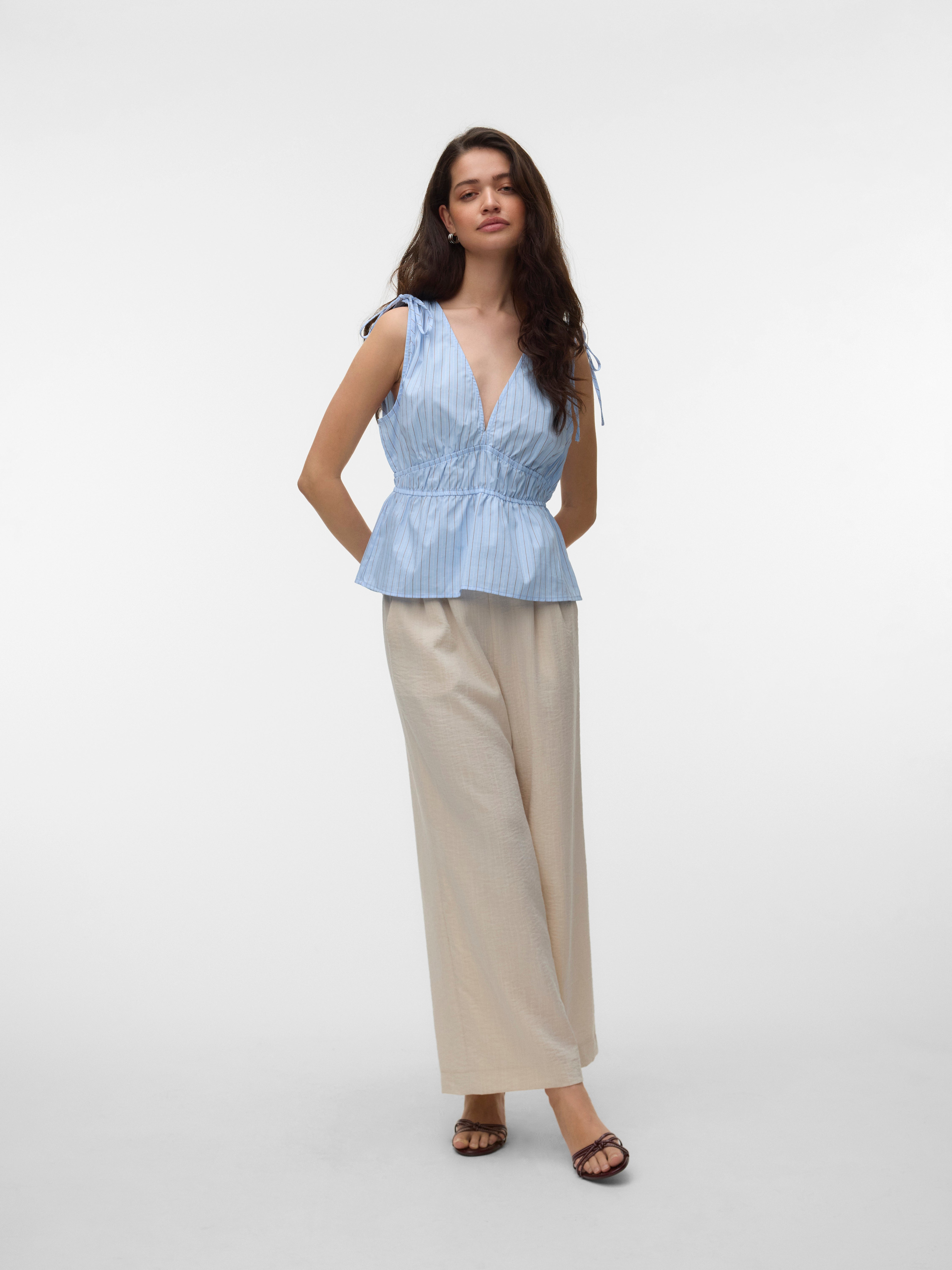VMLOTUS Top