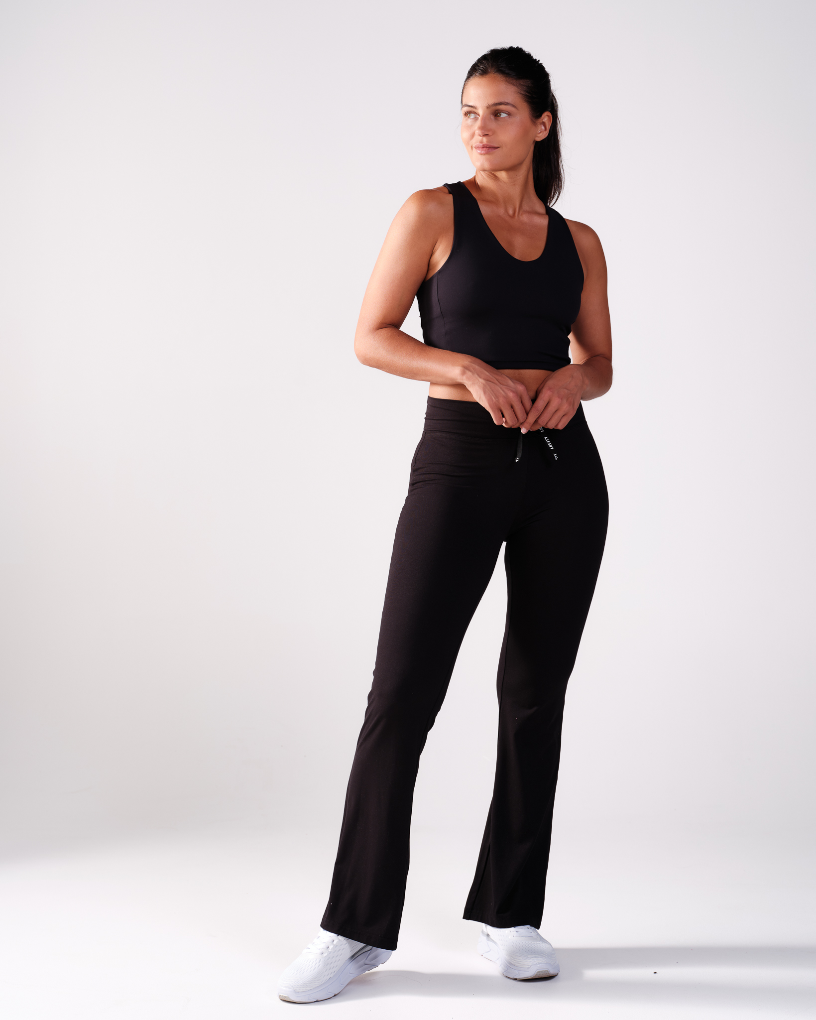 LEVITY Calm Straight Leg Pants 2.0 Black