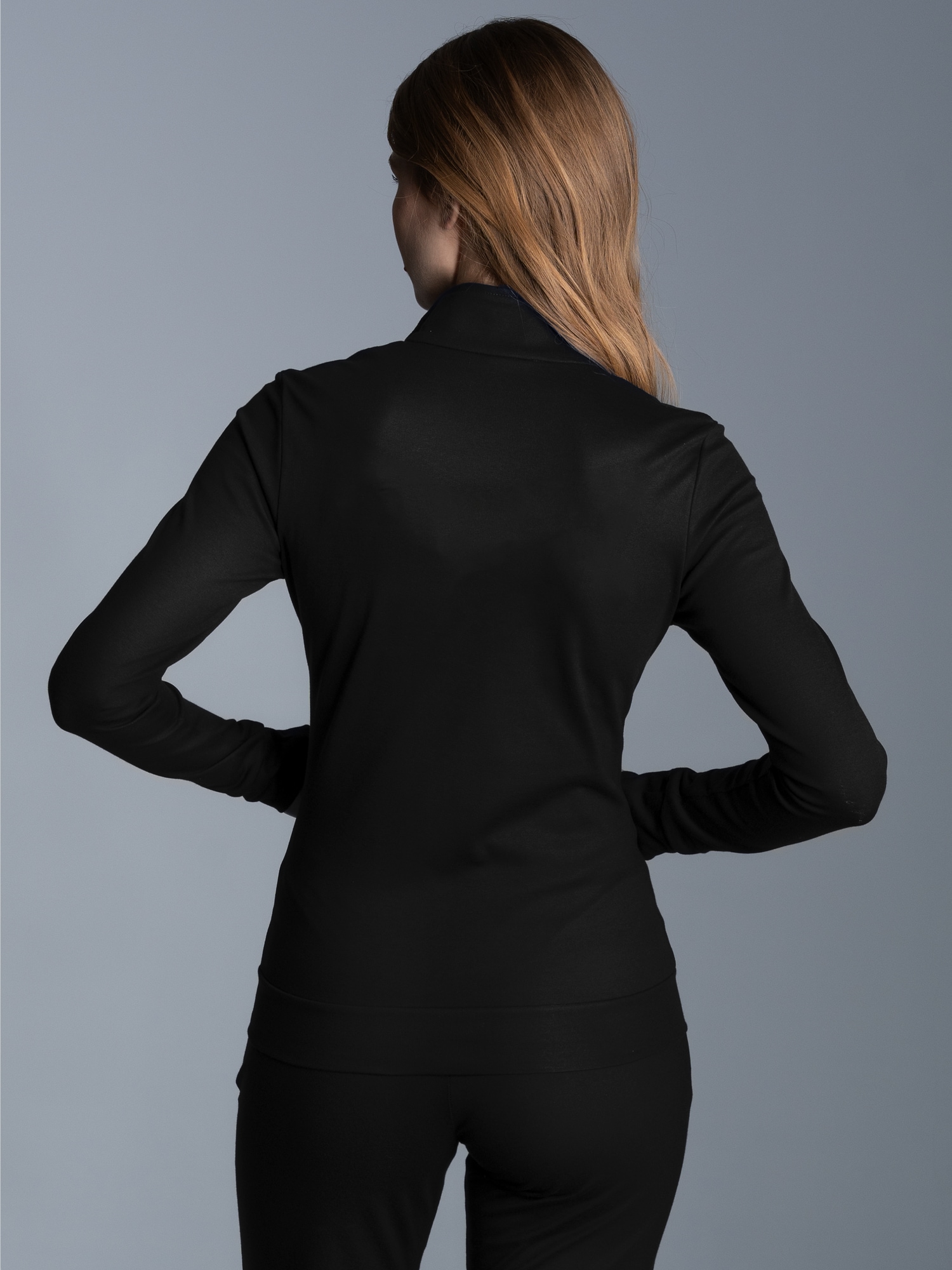 Jacke veredelt mit Kristallsteinen Schwarz