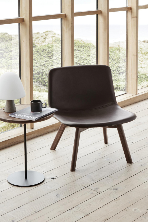 Fredericia Pal bijzettafel zwart onderstel 44 oak