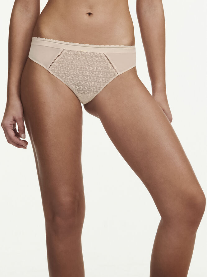 Chantelle Monogram Revealing Brief 01n
