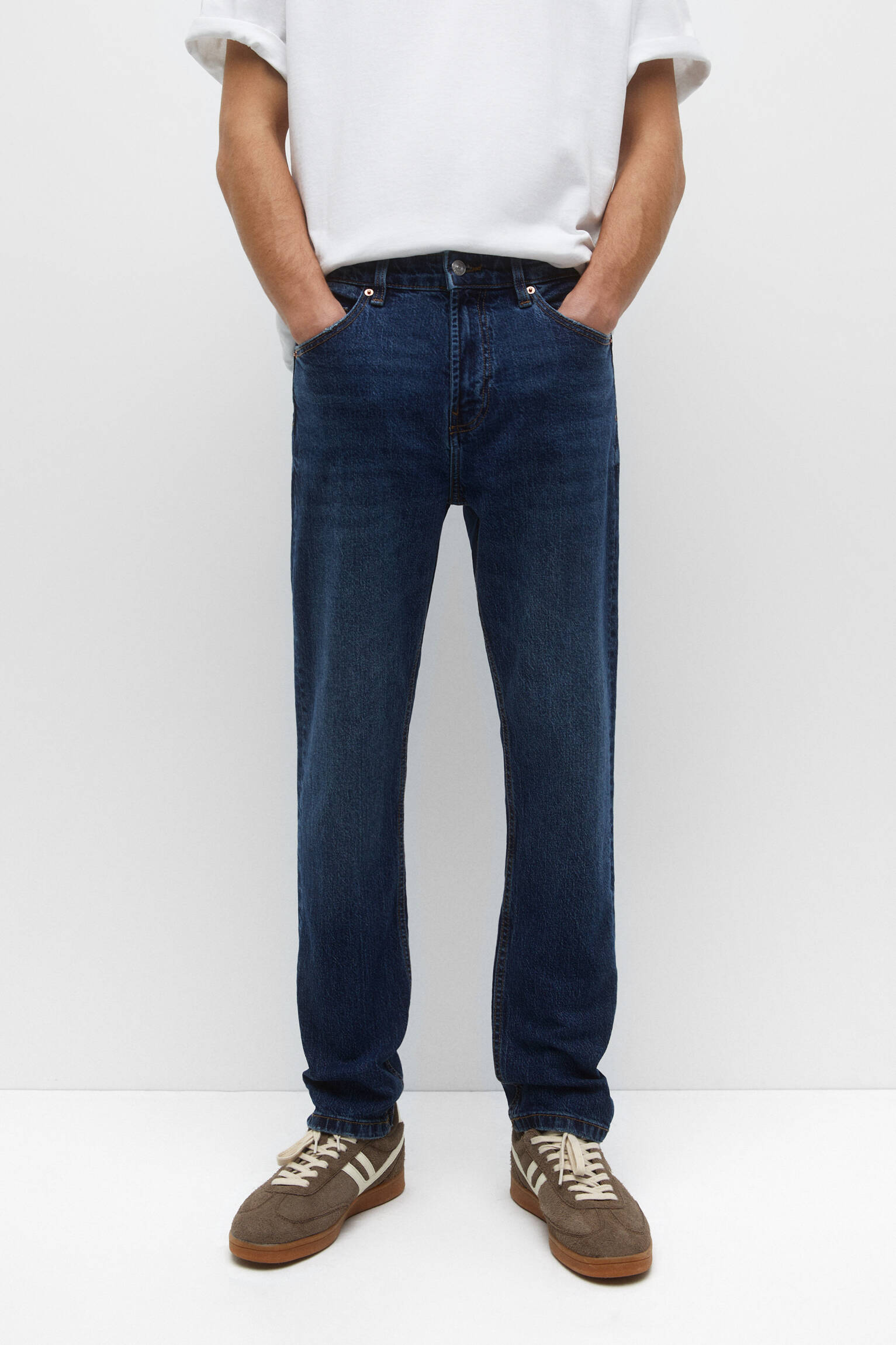 CALÇA JEANS BÁSICA RETA - AZUL MÉDIO