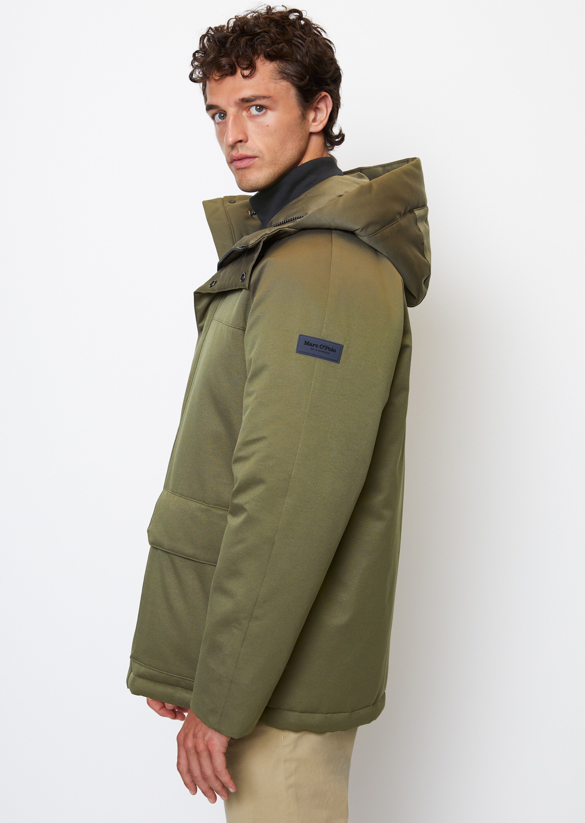 Kapuzen-Jacke regularmit Wattierung von Unifi REPREVE®