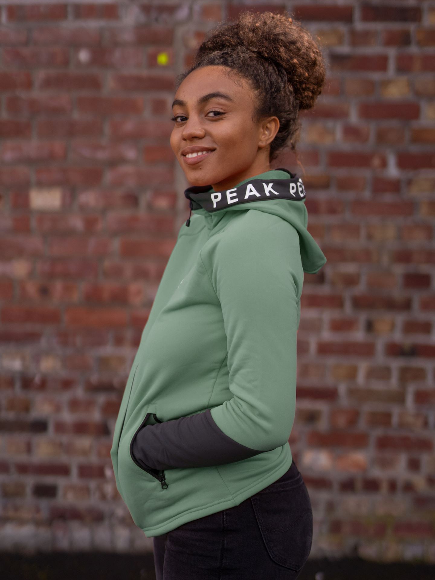 Rider Zip Hood
