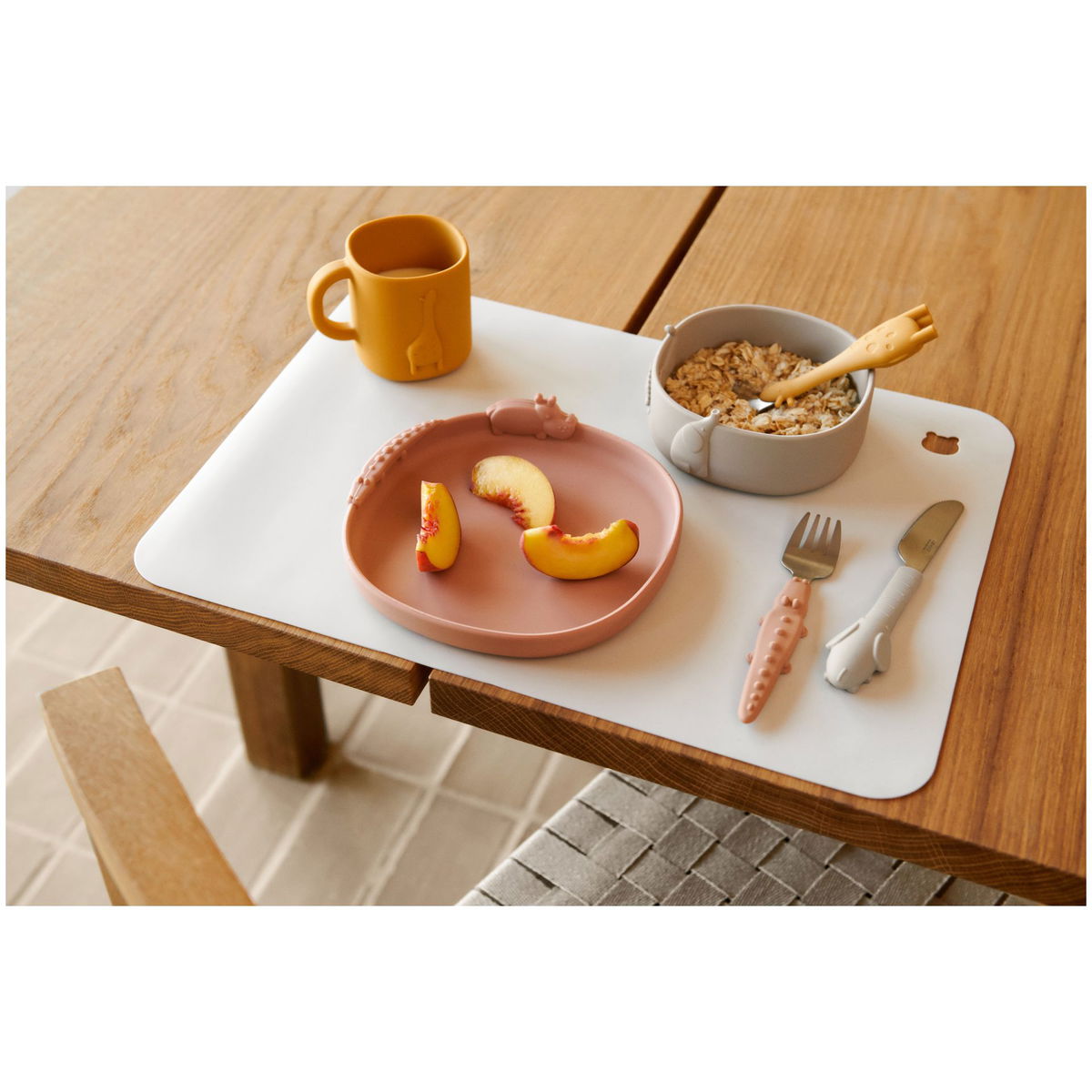 LIEWOODLIEWOOD   Tove Besteckset golden caramel mix