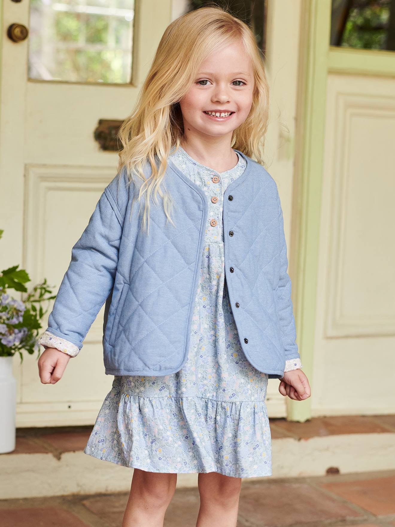 Jaqueta feminina acolchoada em chambray Double Stone com forro floral.