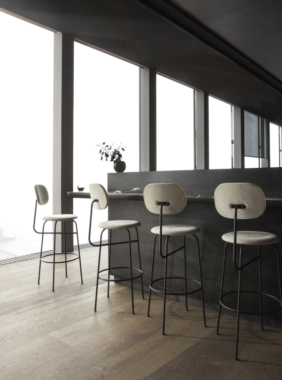 Audo Copenhagen Afteroom Bar barkruk H101 zitting Bouclé 02 donker eiken