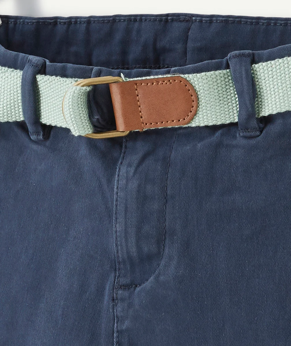 BERMUDA GARÇON BLEU MARINE AVEC CEINTURE VERT MENTHE