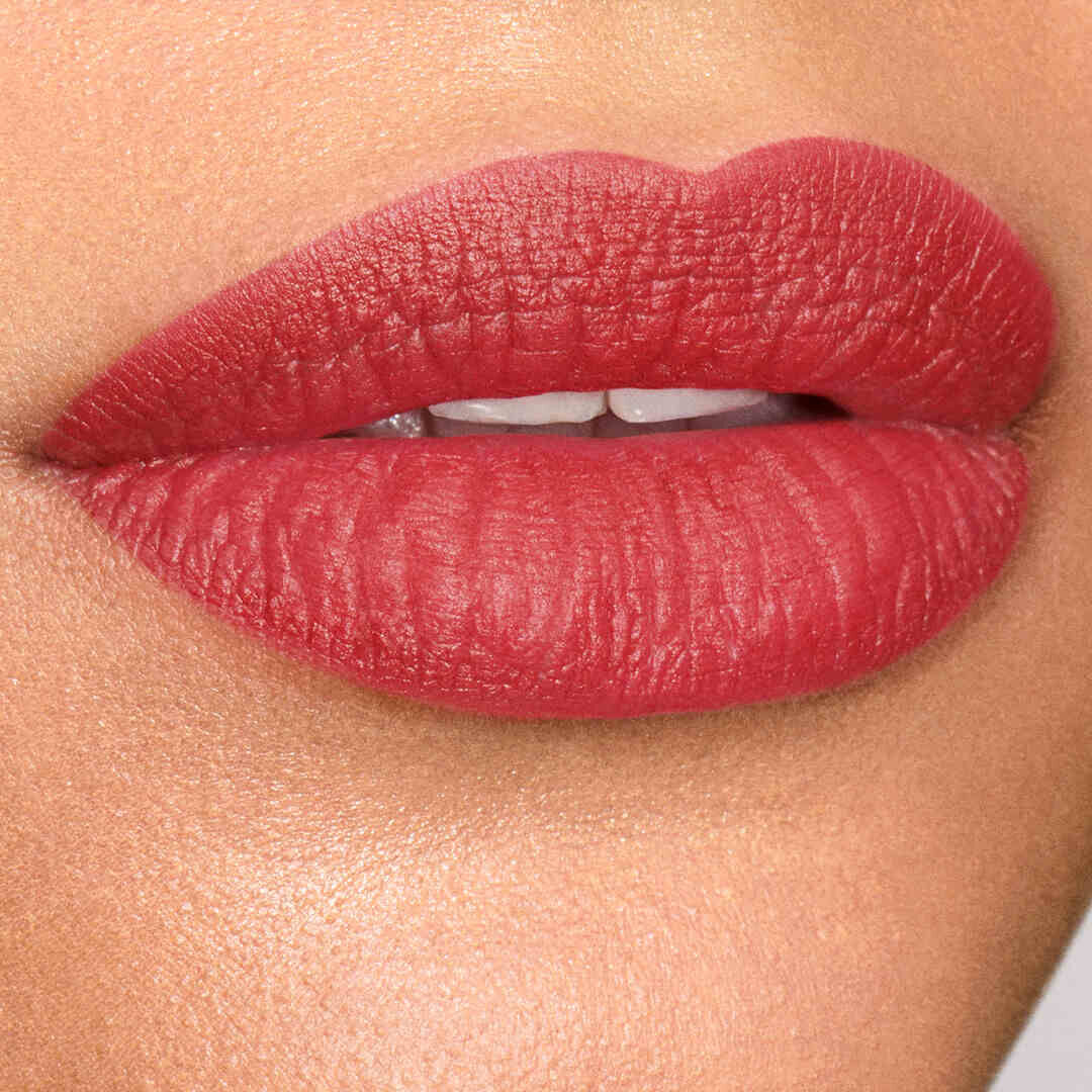 Estée Lauder Pure Color Explicit Slick Matte Lipstick