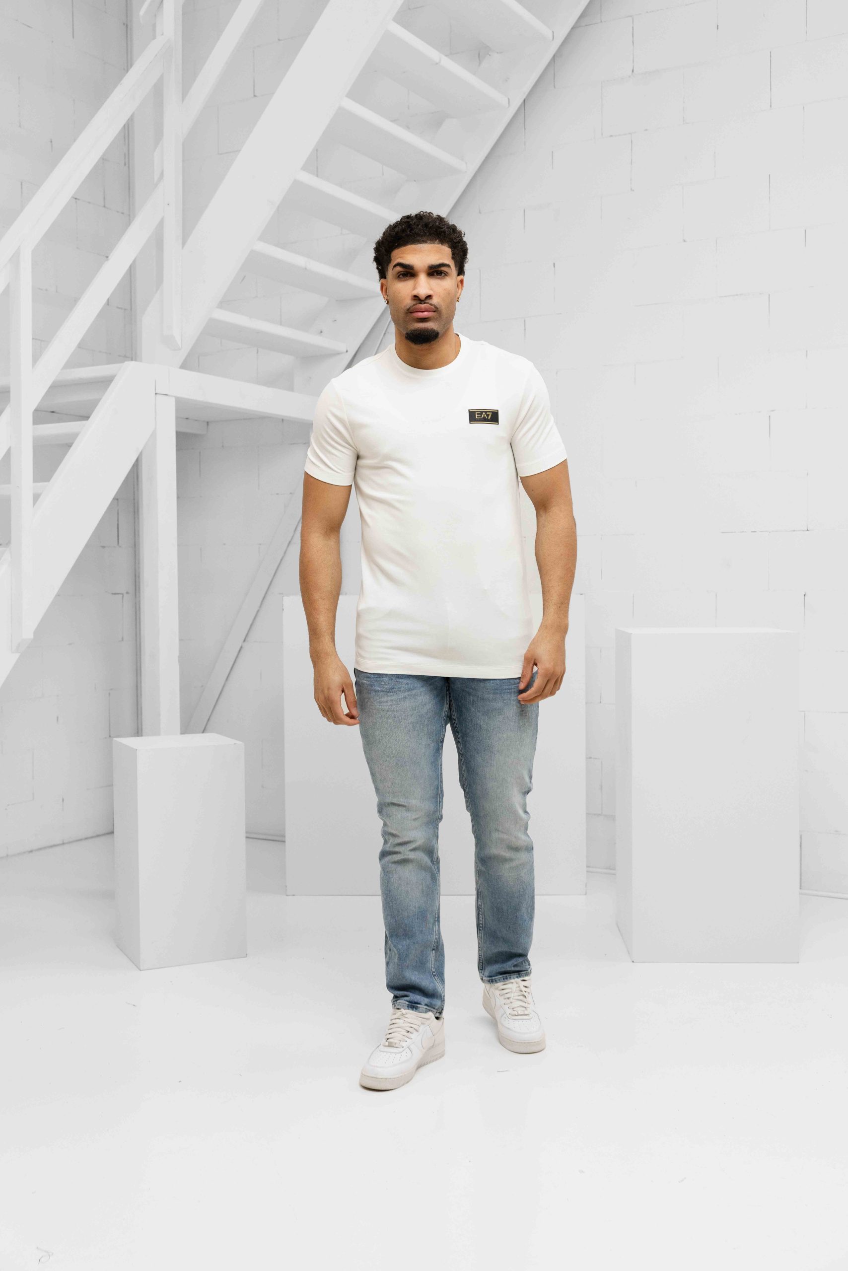 EA7 Emporio Armani 7M001331 T-Shirt Heren Gebroken Wit